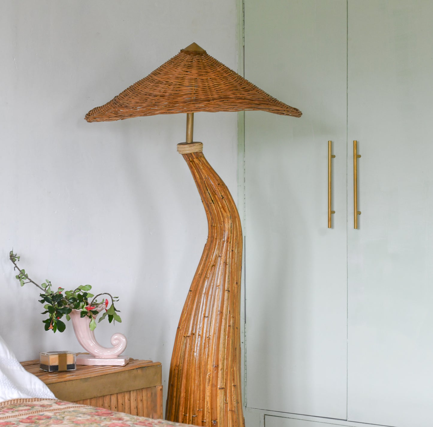 Floor Lamp "Shroom" Sculptural Rattan