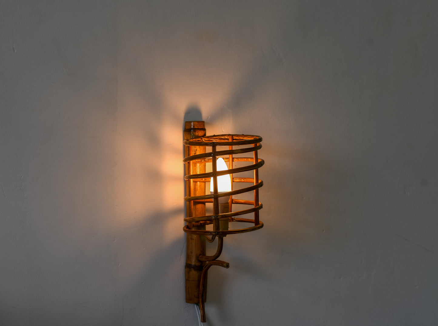 Spiral Rattan Sconce, Bedside Wall Light